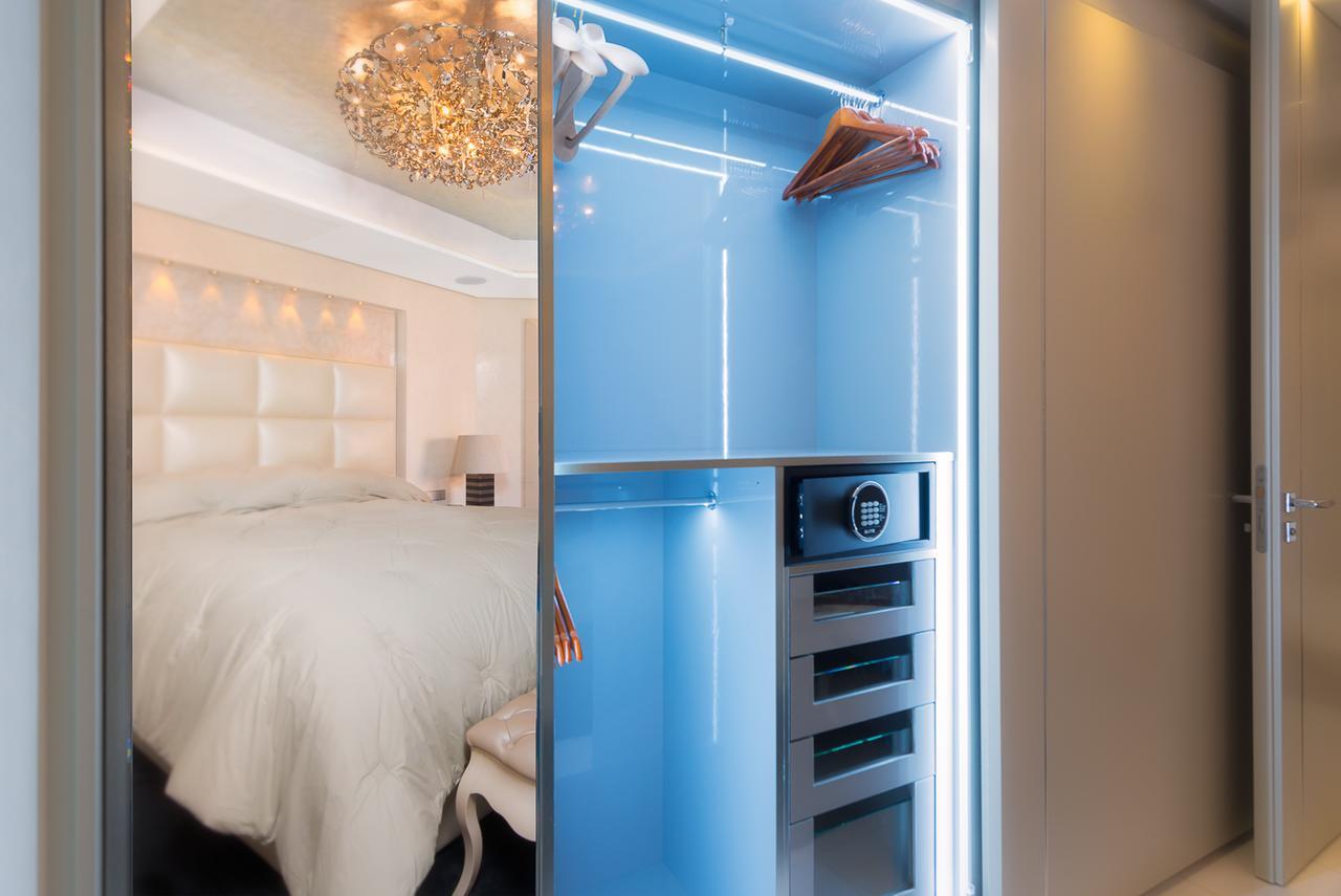 Bahia Beach Apartments エステポナ エクステリア 写真