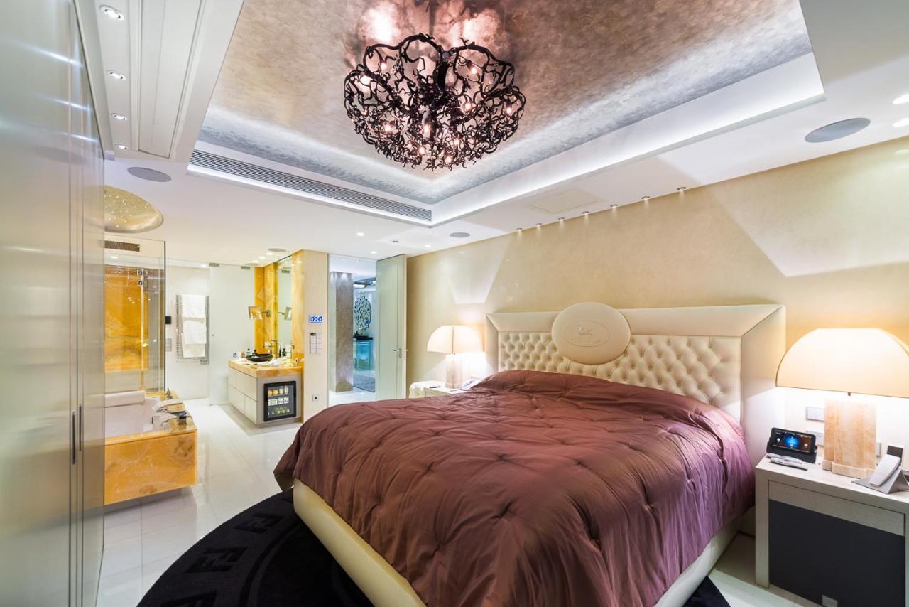 Bahia Beach Apartments エステポナ エクステリア 写真