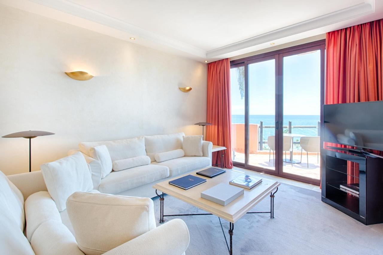 Bahia Beach Apartments エステポナ エクステリア 写真