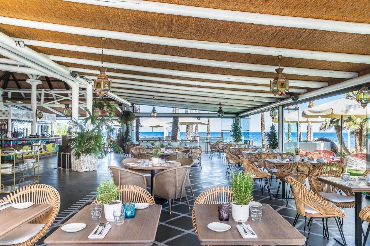 Bahia Beach Apartments エステポナ エクステリア 写真